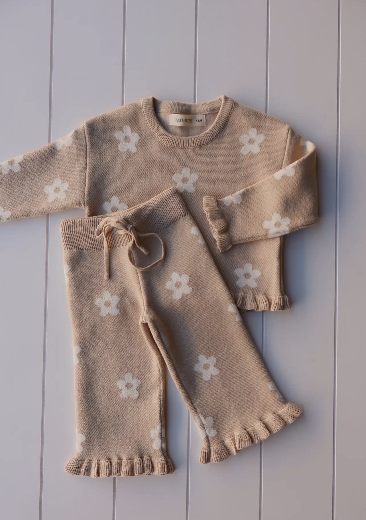 Florals & Frills Set