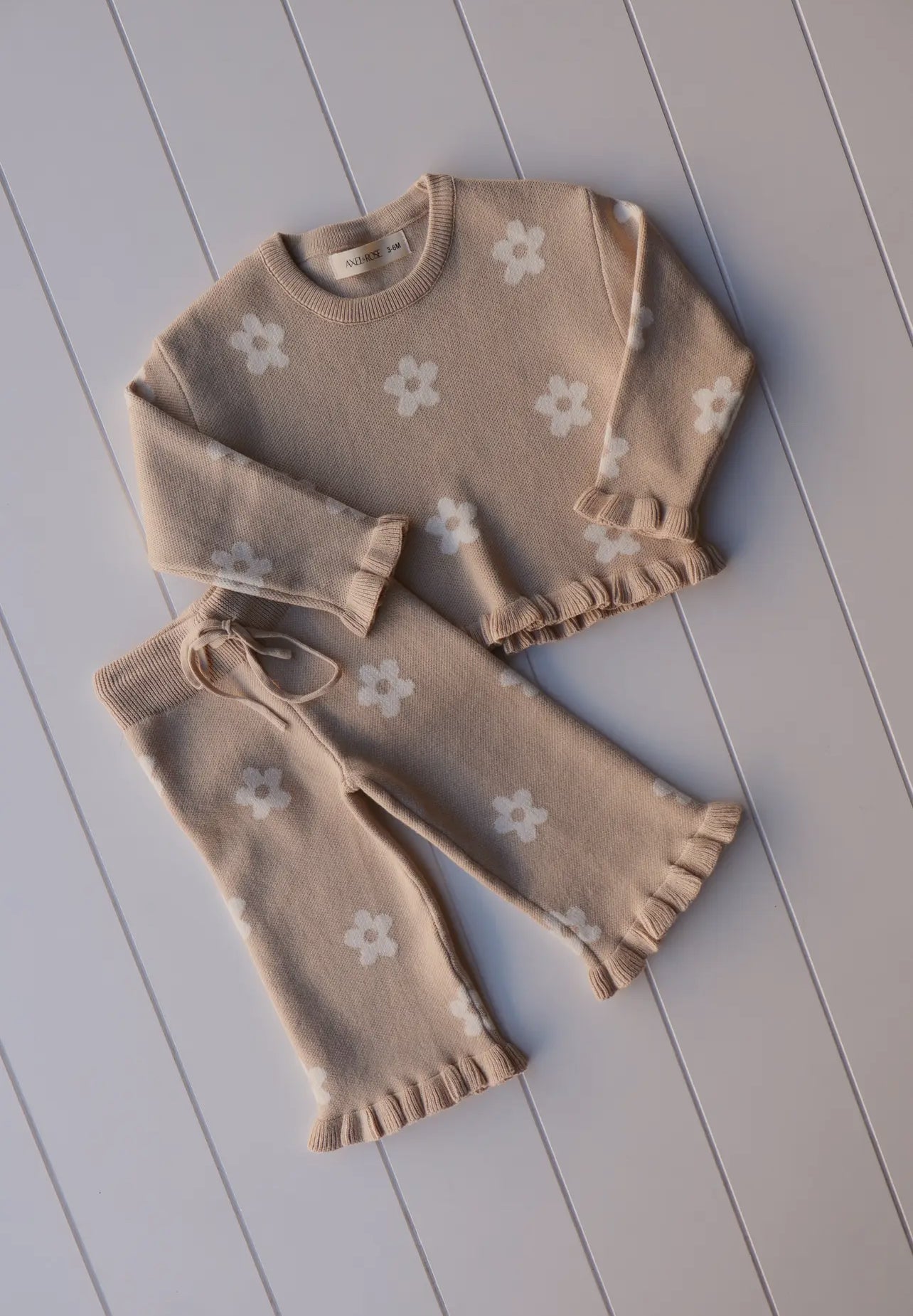 Florals & Frills Set